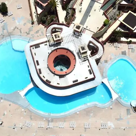 Apartment One Bedroom, Beach, Shared Pool In Tenerife South *