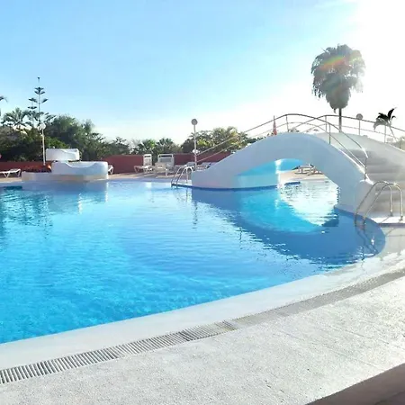Apartment One Bedroom, Beach, Shared Pool In Tenerife South