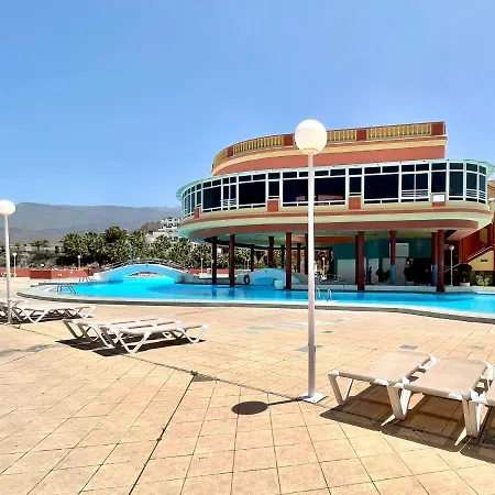 One Bedroom, Beach, Shared Pool In Tenerife South Apartment Costa Adeje (Tenerife)