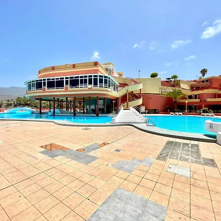 One Bedroom, Beach, Shared Pool In Tenerife South Apartment Costa Adeje (Tenerife)